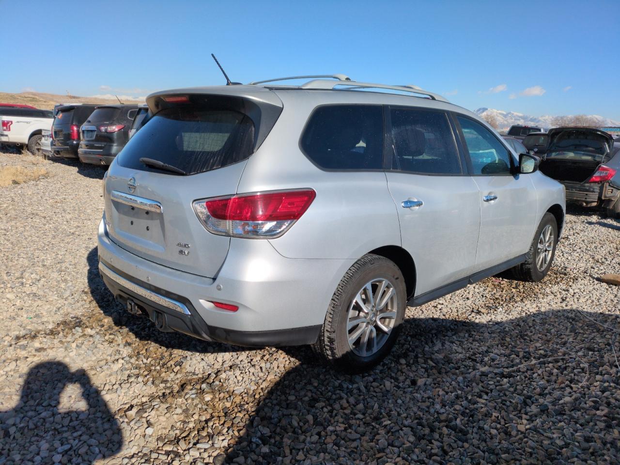 2013 NISSAN PATHFINDER - Фото 3