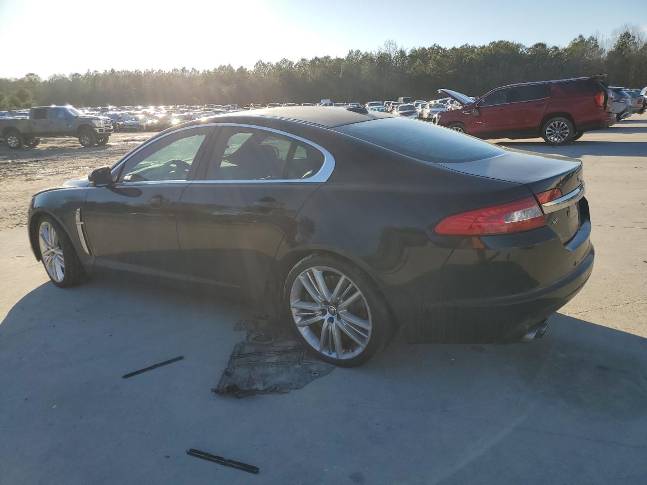 2011 JAGUAR XF SUPERCH - Image 2