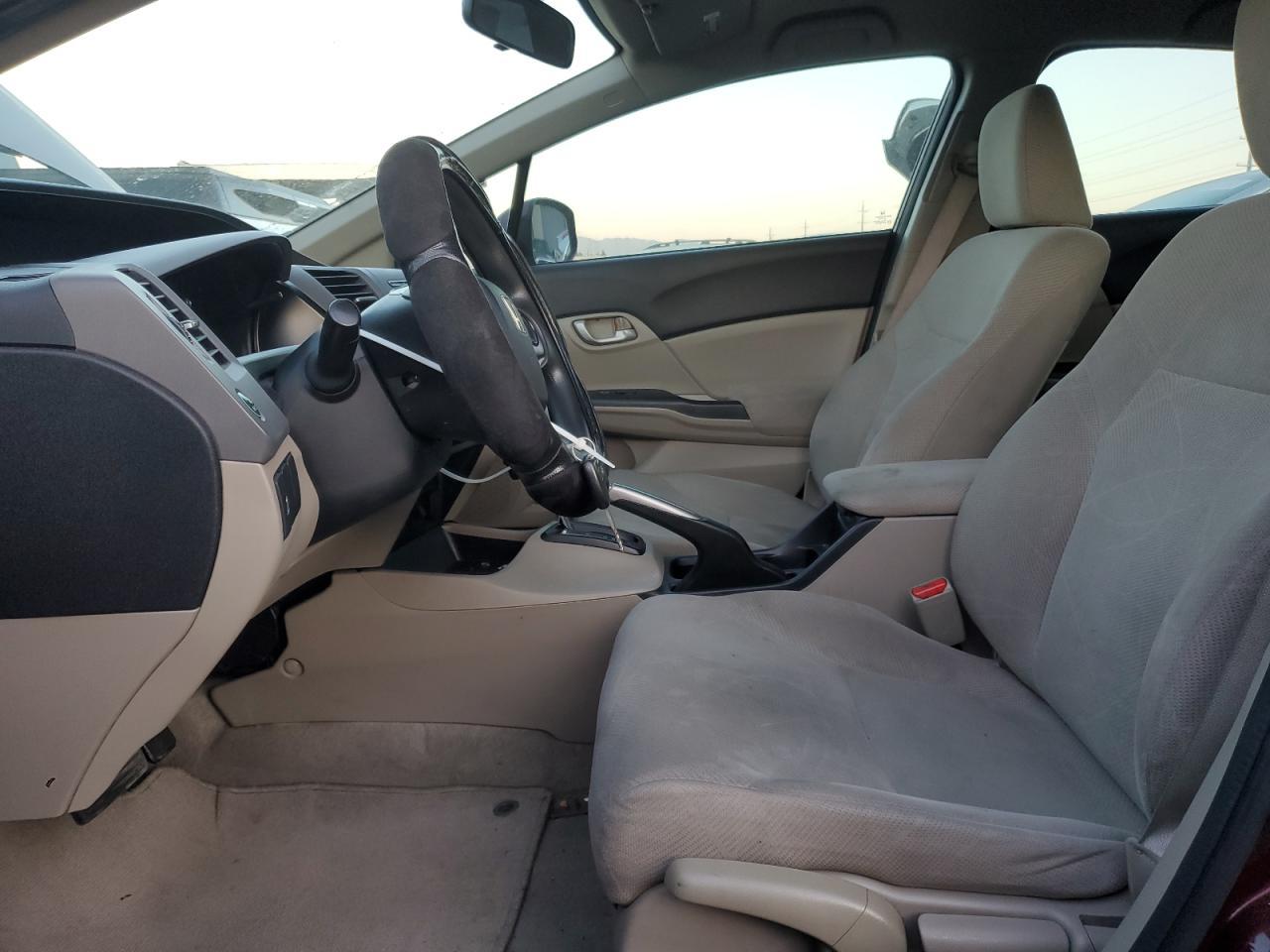 2012 HONDA CIVIC LX - Фото 7
