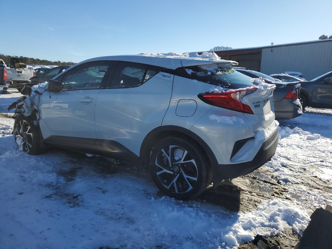 2018 TOYOTA C-HR XLE - Фото 2