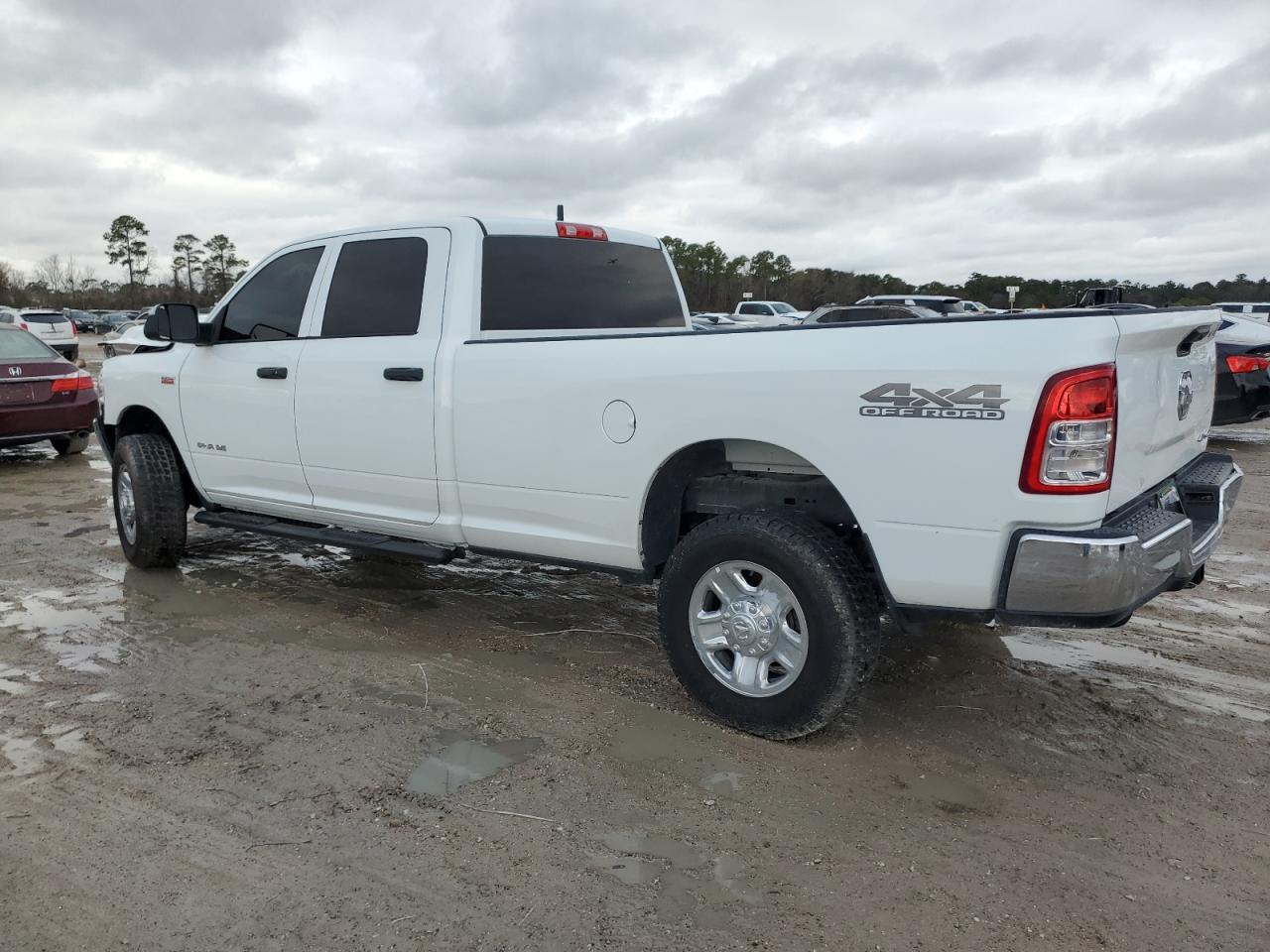 2022 RAM 2500 TRADE - Image 2