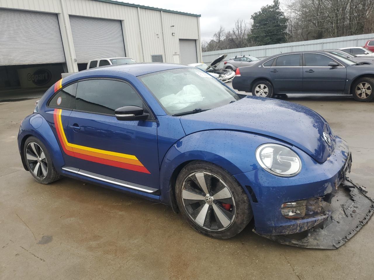 2012 VOLKSWAGEN BEETLE TUR - Фото 4