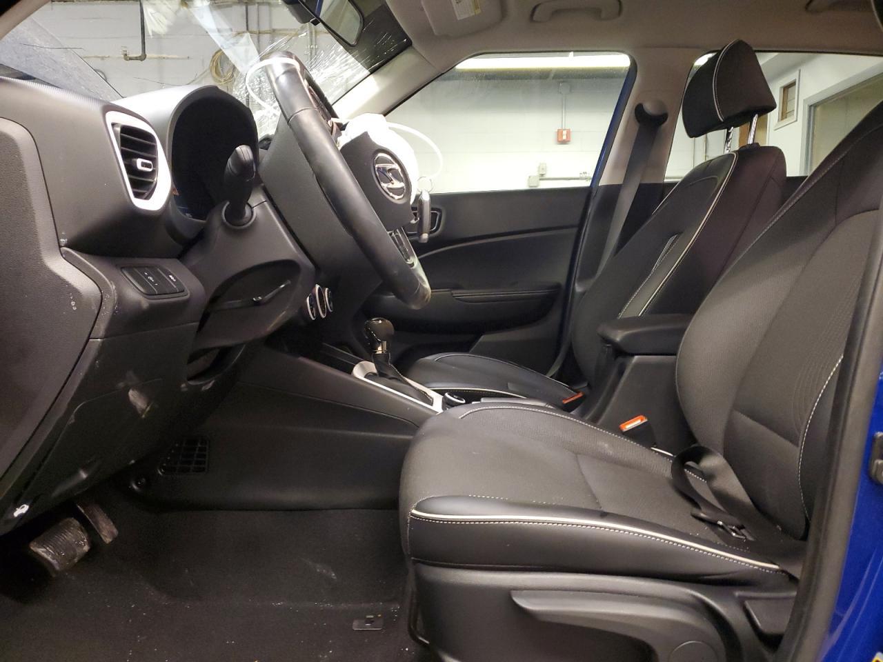2023 HYUNDAI VENUE SEL - Image 7