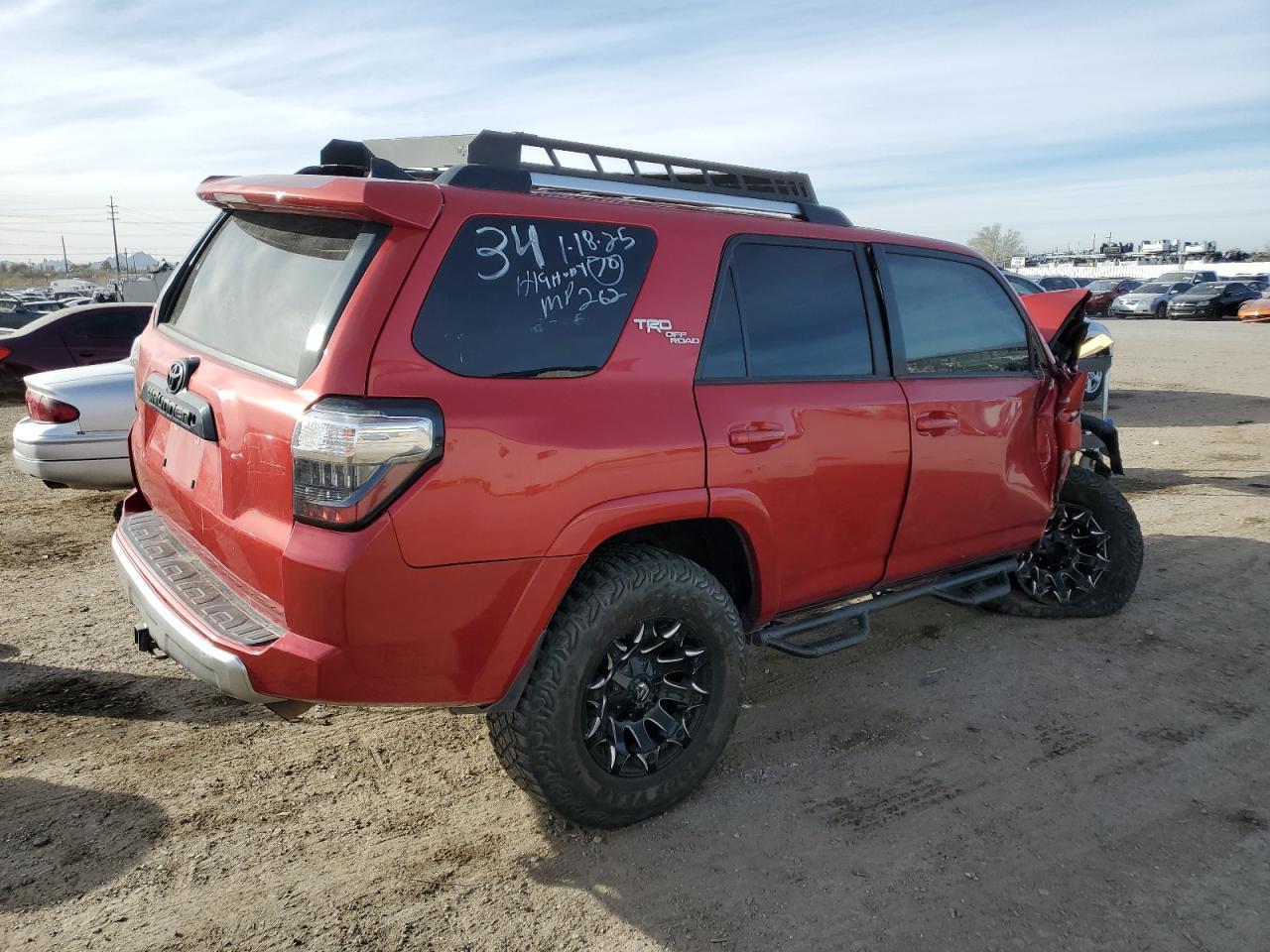 2017 TOYOTA 4RUNNER SR - Фото 3