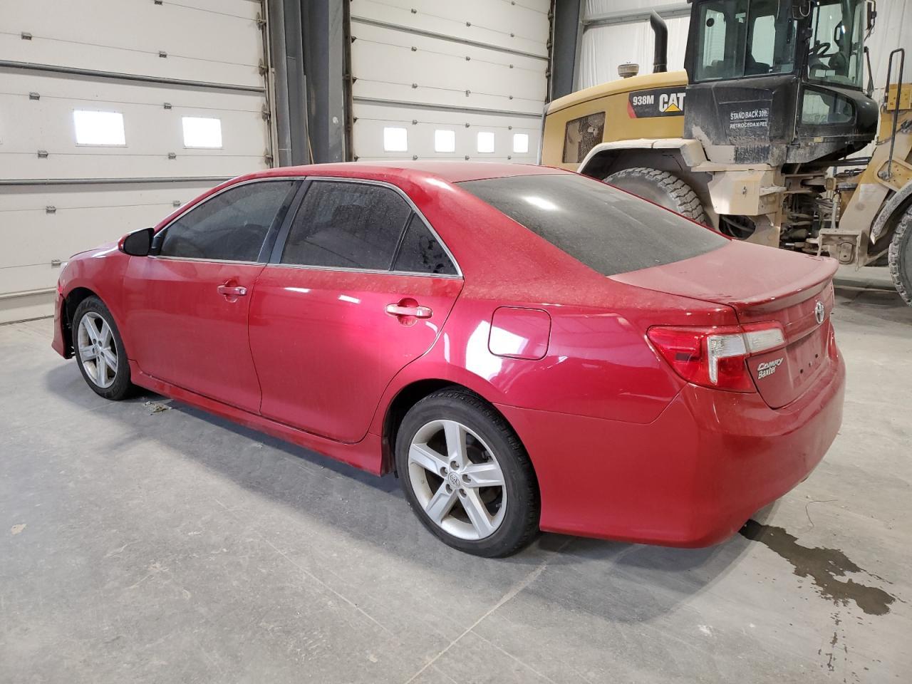 2013 TOYOTA CAMRY L - Image 2
