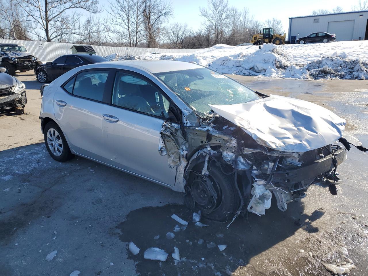 2019 TOYOTA COROLLA L - Image 4