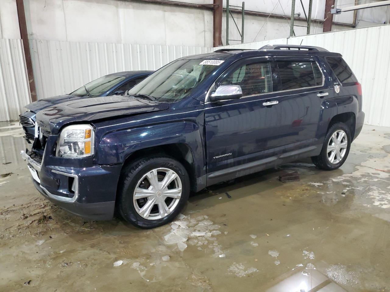 2016 GMC TERRAIN SL car image