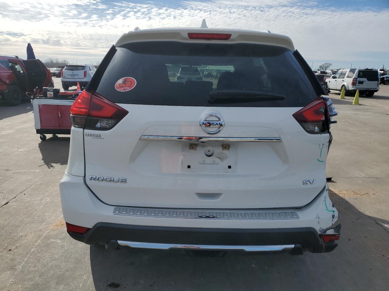 2017 NISSAN ROGUE S - Image 6