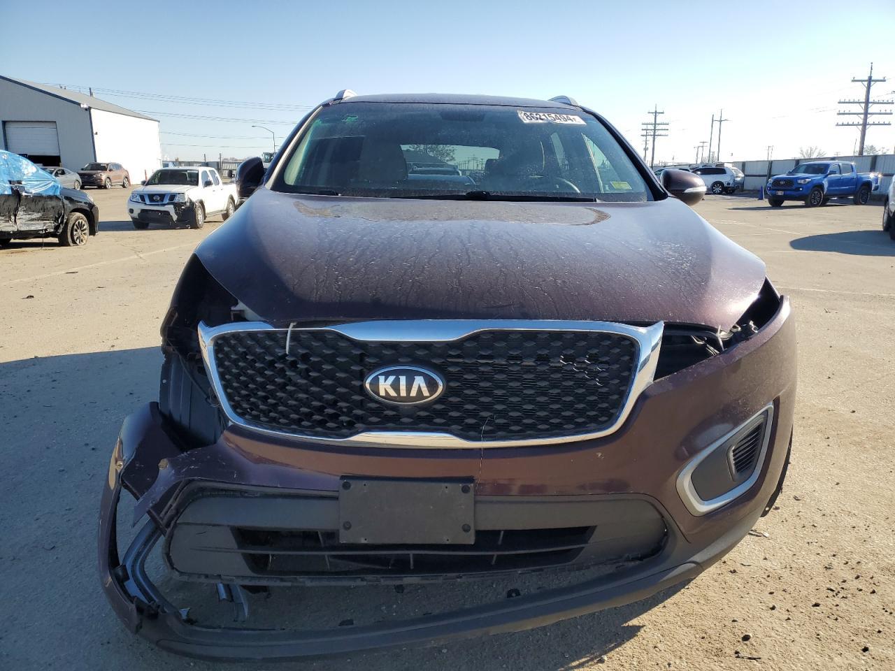 2016 KIA SORENTO LX - Image 5