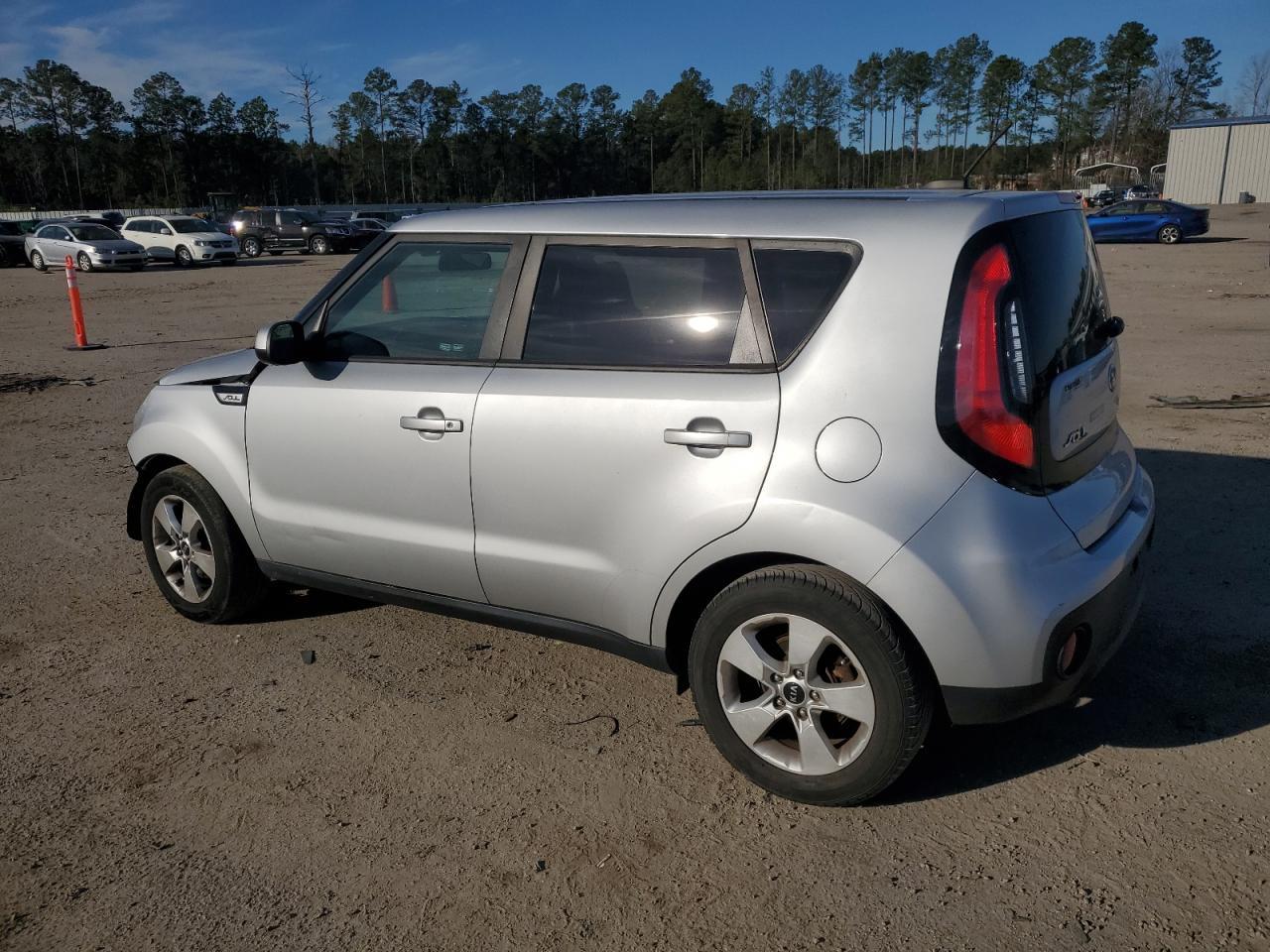 2017 KIA SOUL - Image 2