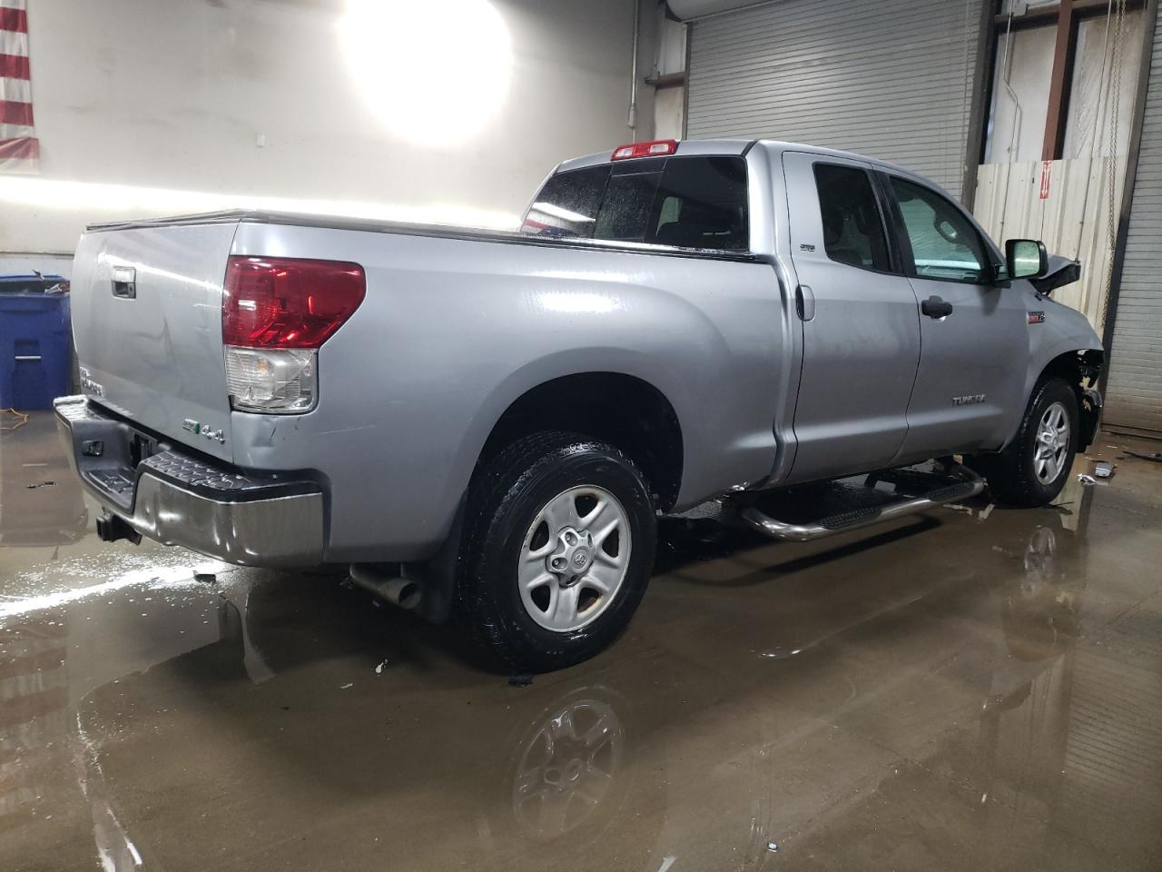2011 TOYOTA TUNDRA DOU - Image 3