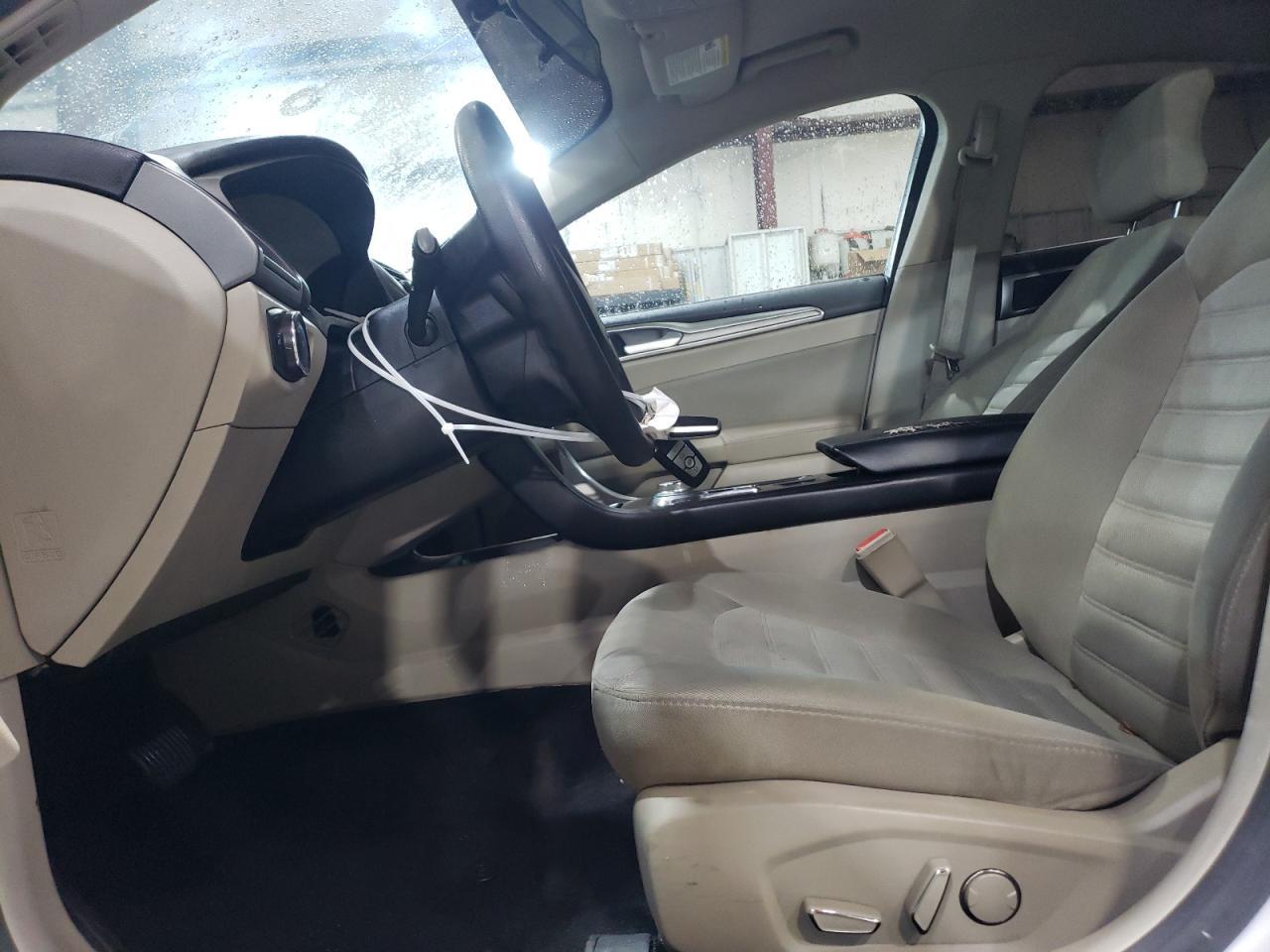2017 FORD FUSION SE - Фото 7