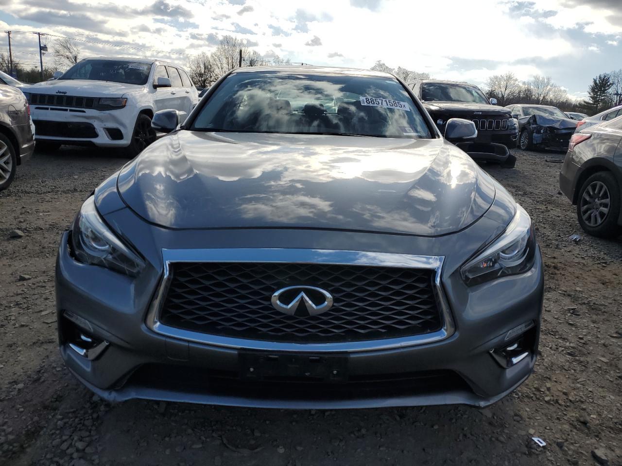 2019 INFINITI Q50 LUXE - Image 5