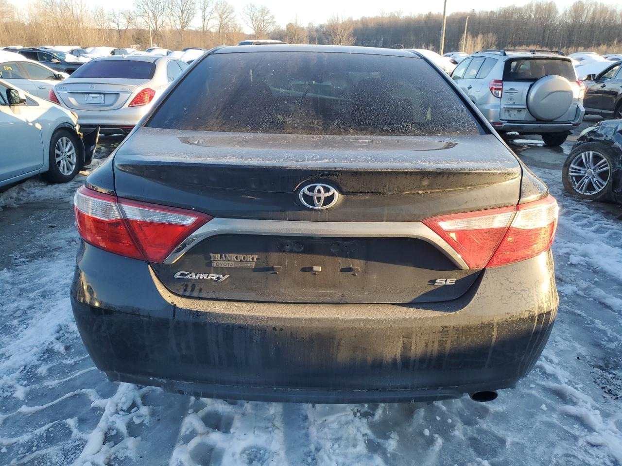 2016 TOYOTA CAMRY LE - Фото 6