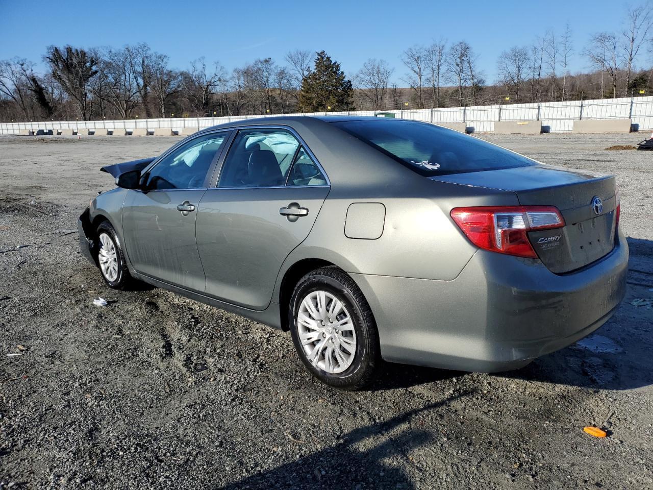 2014 TOYOTA CAMRY L - Image 2