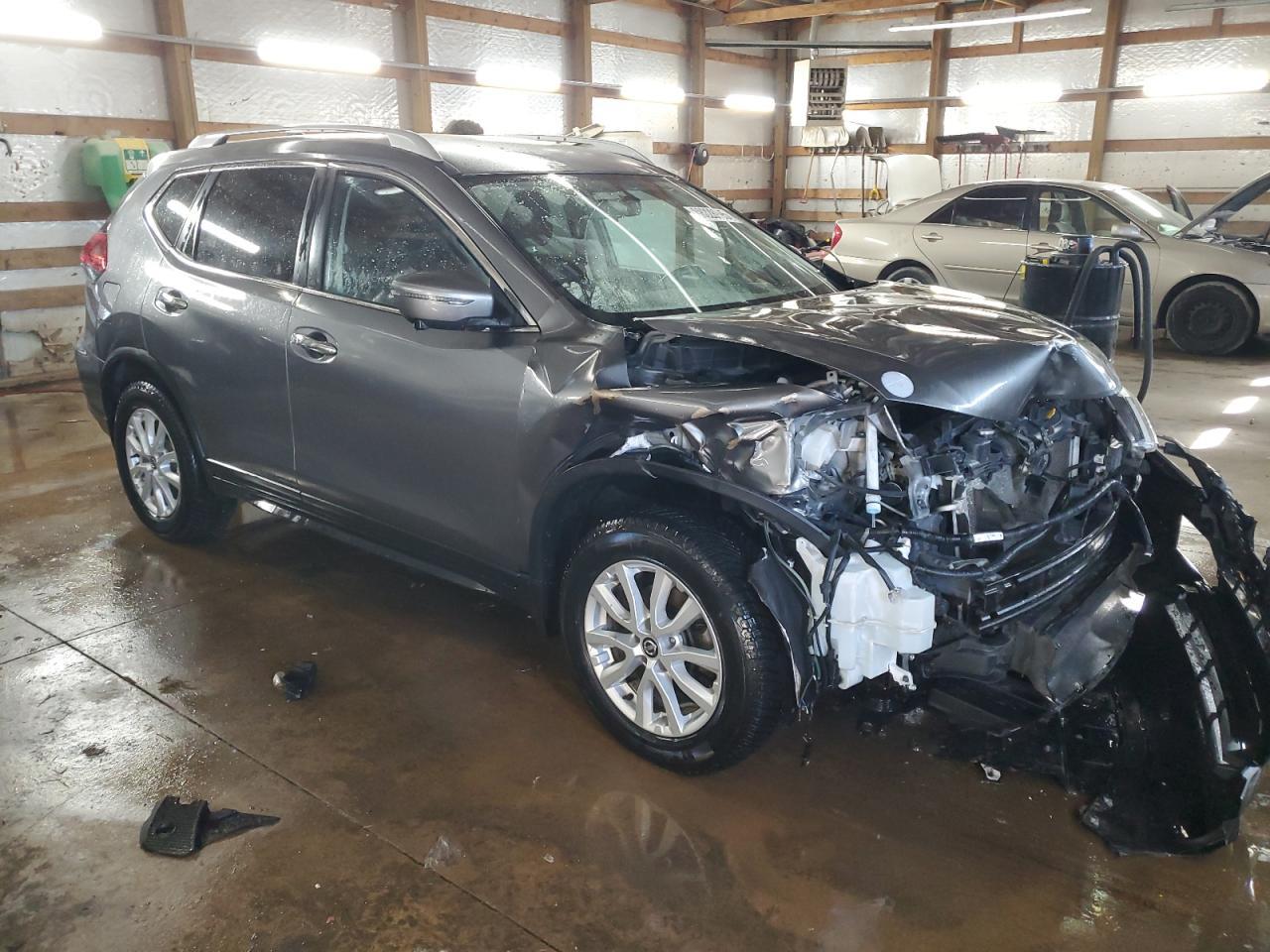 2018 NISSAN ROGUE S - Фото 4