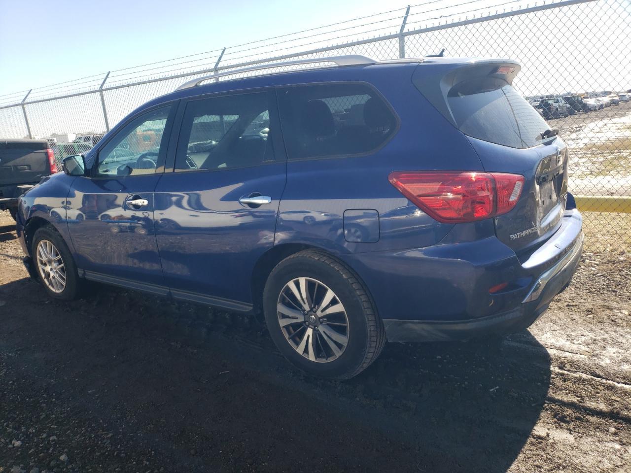 2017 NISSAN PATHFINDER - Фото 2