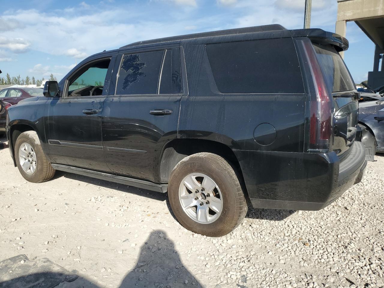 2016 CADILLAC ESCALADE P - Image 2