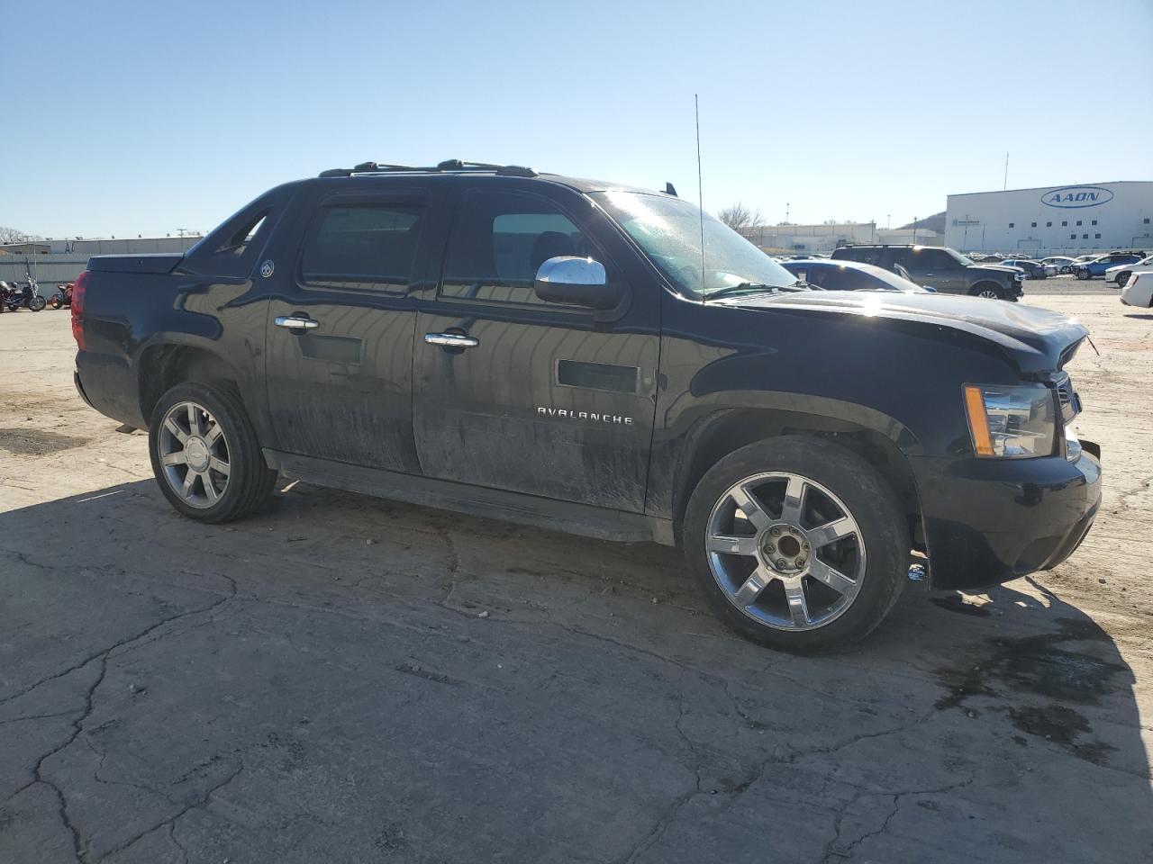 2013 CHEVROLET AVALANCHE - Фото 4