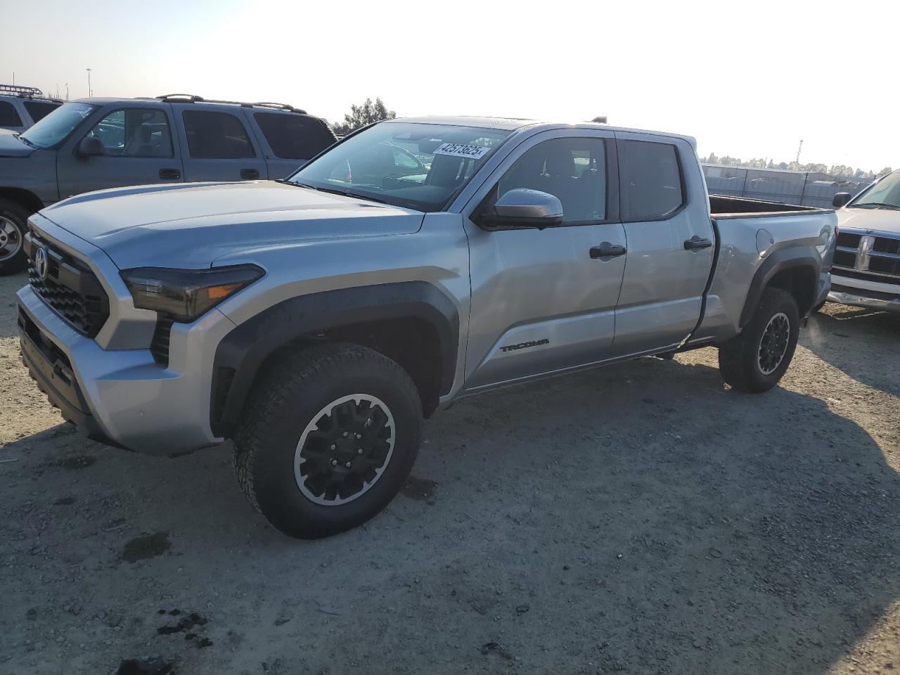 2024 TOYOTA TACOMA DOU