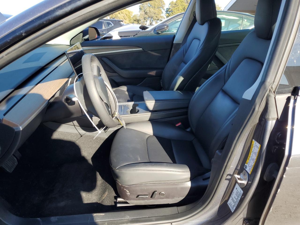 2023 TESLA MODEL 3 - Фото 7