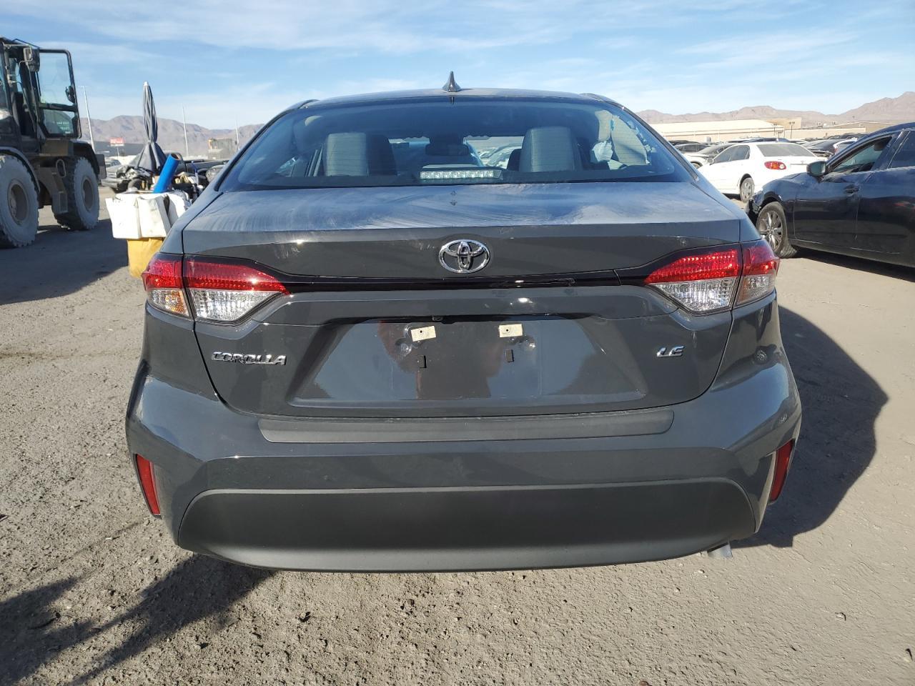 2025 TOYOTA COROLLA LE - Фото 6