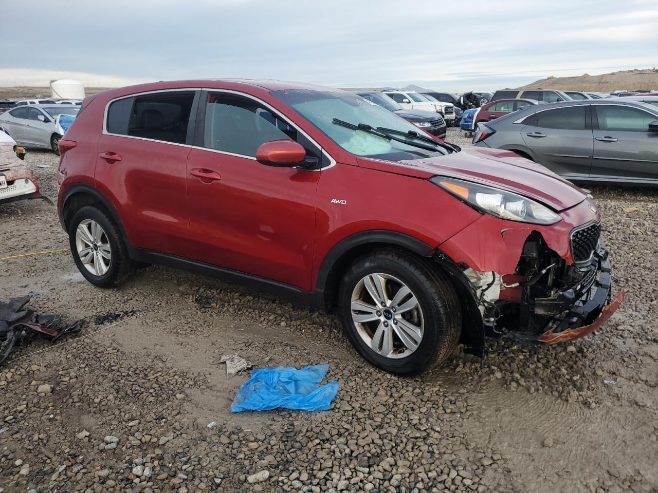 2017 KIA SPORTAGE L - Image 4