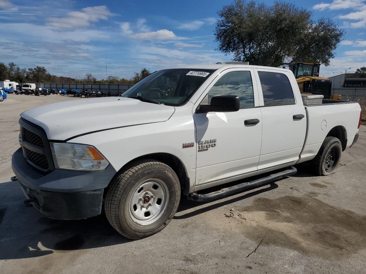 2019 RAM 1500 CLASS