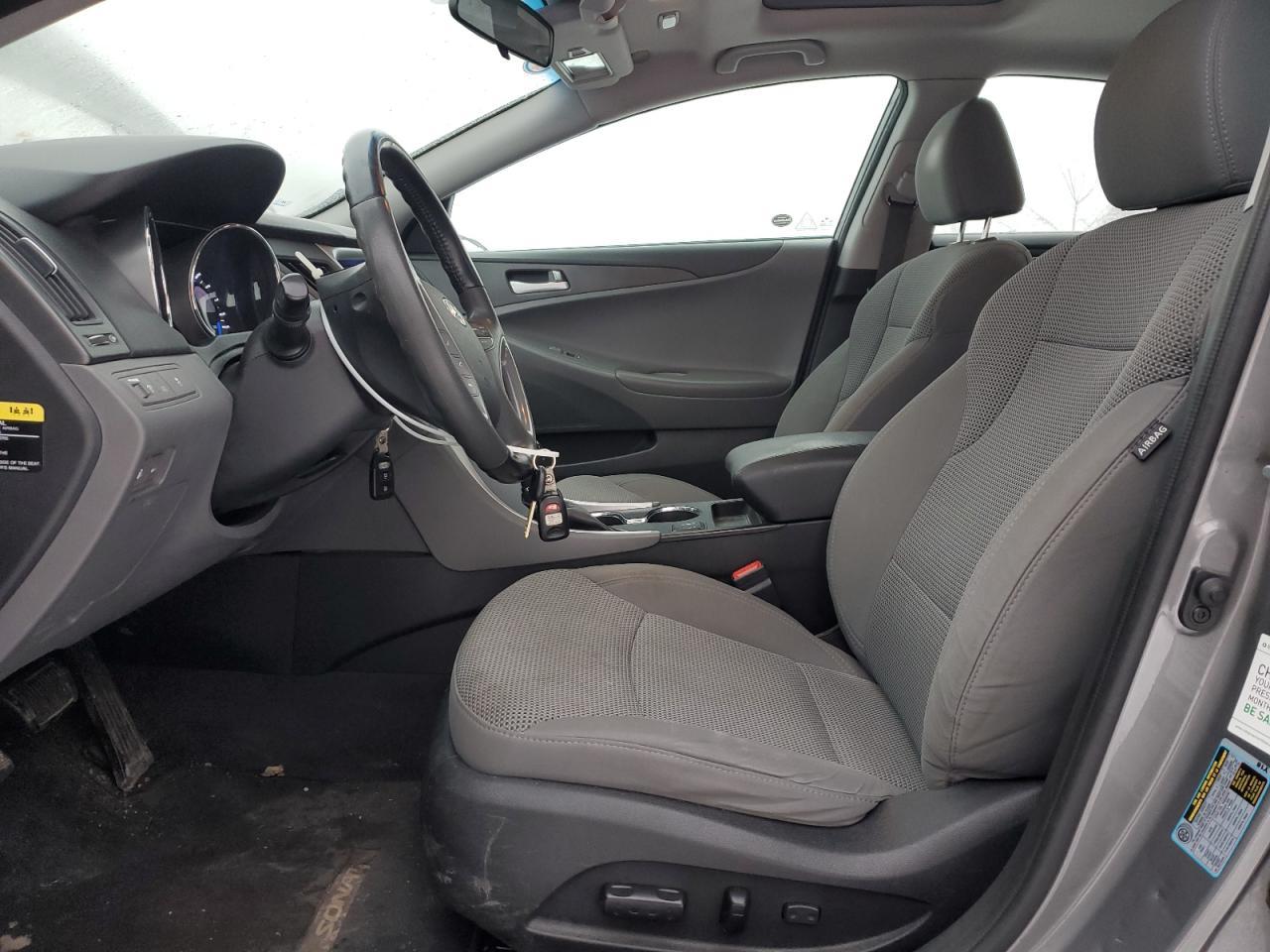 2013 HYUNDAI SONATA GLS - Image 7