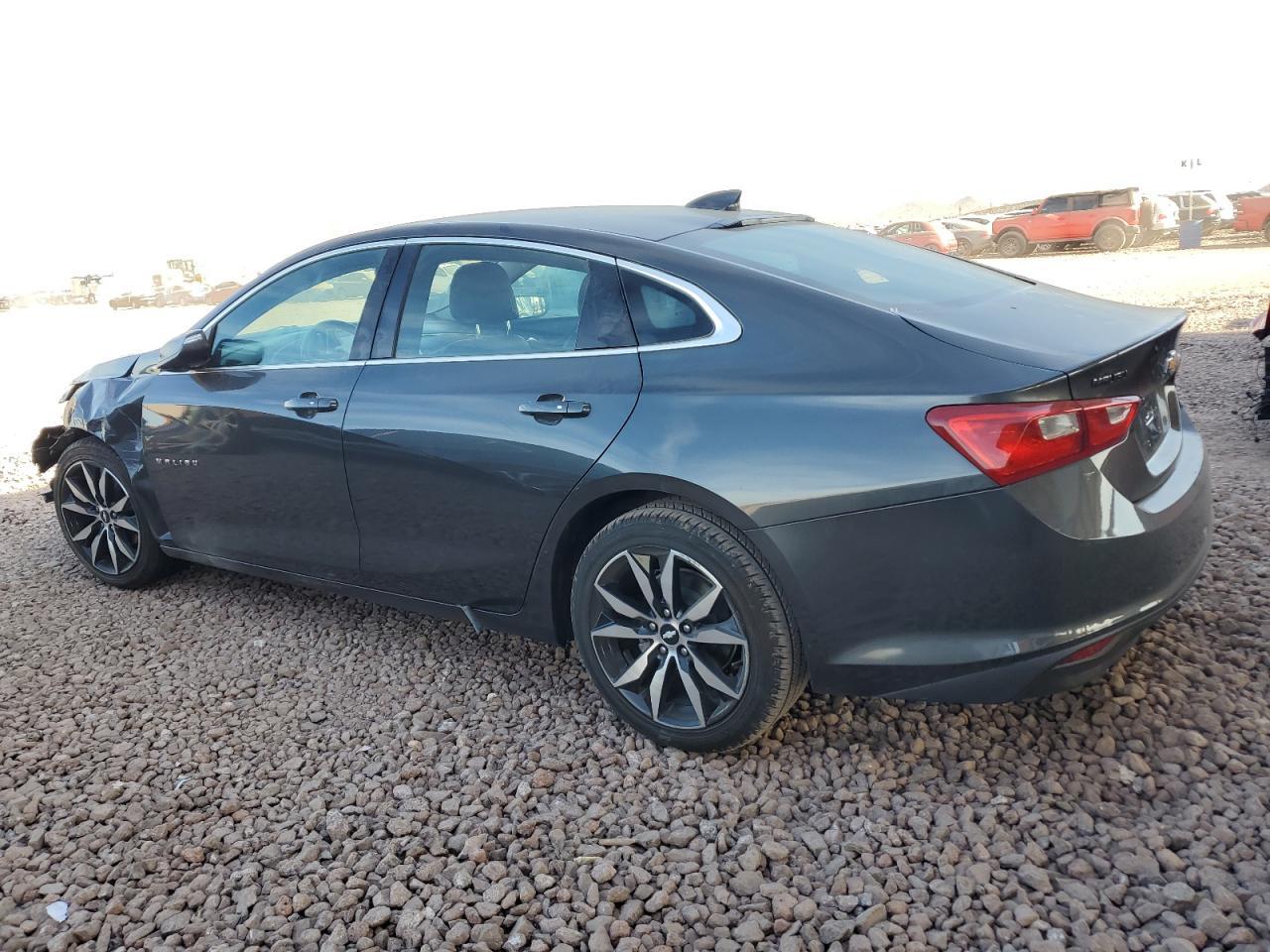 2017 CHEVROLET MALIBU LT - Фото 2