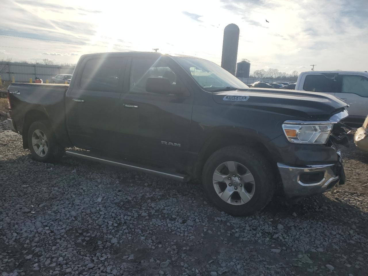 2019 RAM 1500 BIG H - Image 4