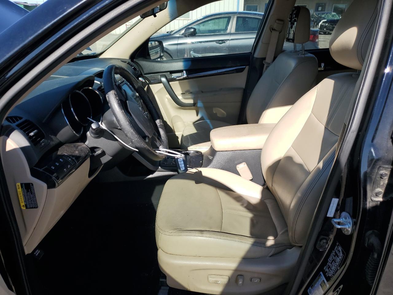 2012 KIA SORENTO EX - Image 7