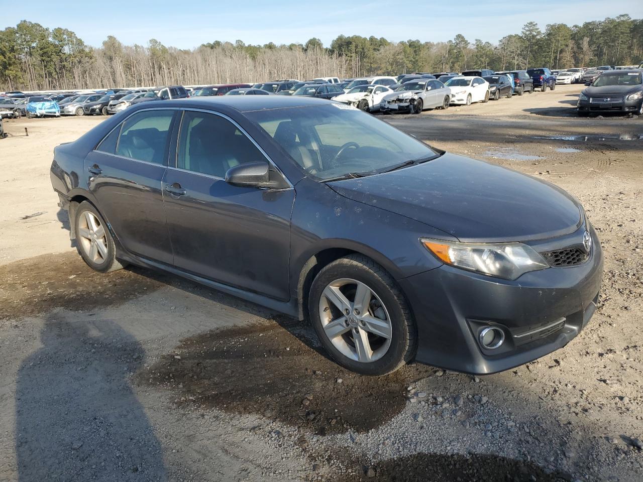 2013 TOYOTA CAMRY L - Image 4