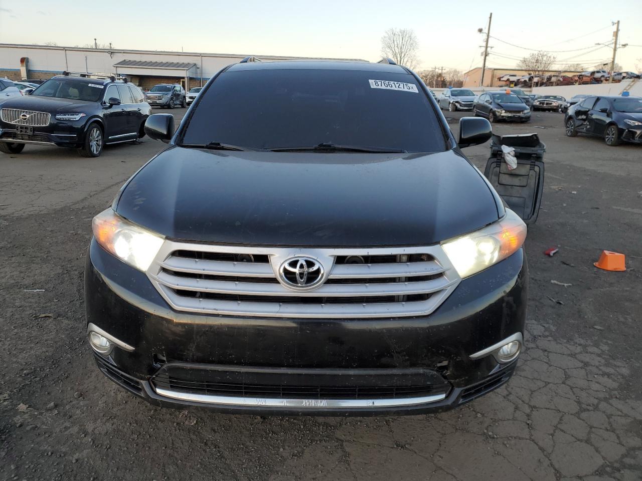 2012 TOYOTA HIGHLANDER - Image 5