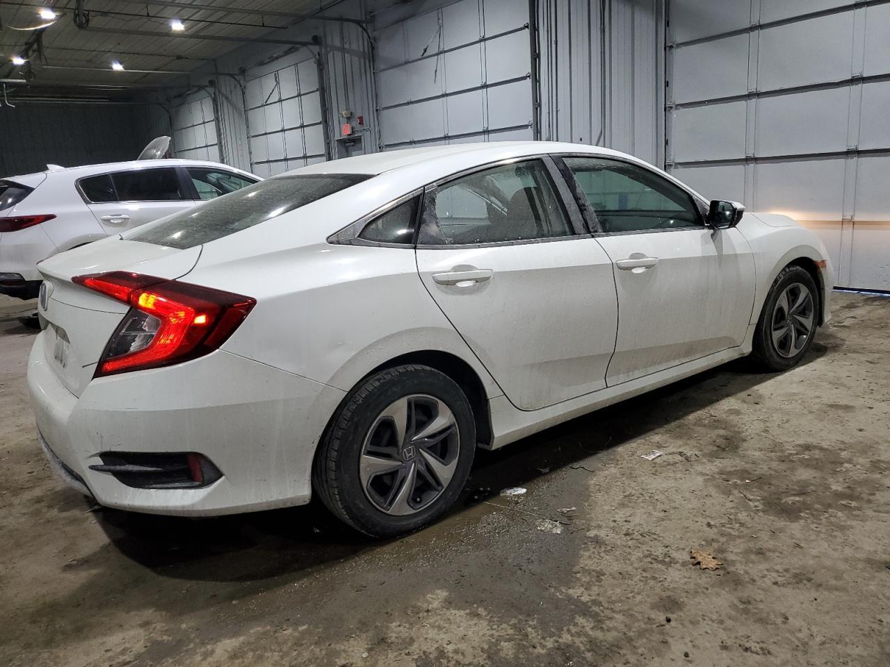 2019 HONDA CIVIC LX - Image 3