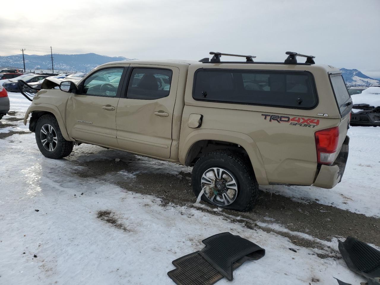 2017 TOYOTA TACOMA DOU - Фото 2