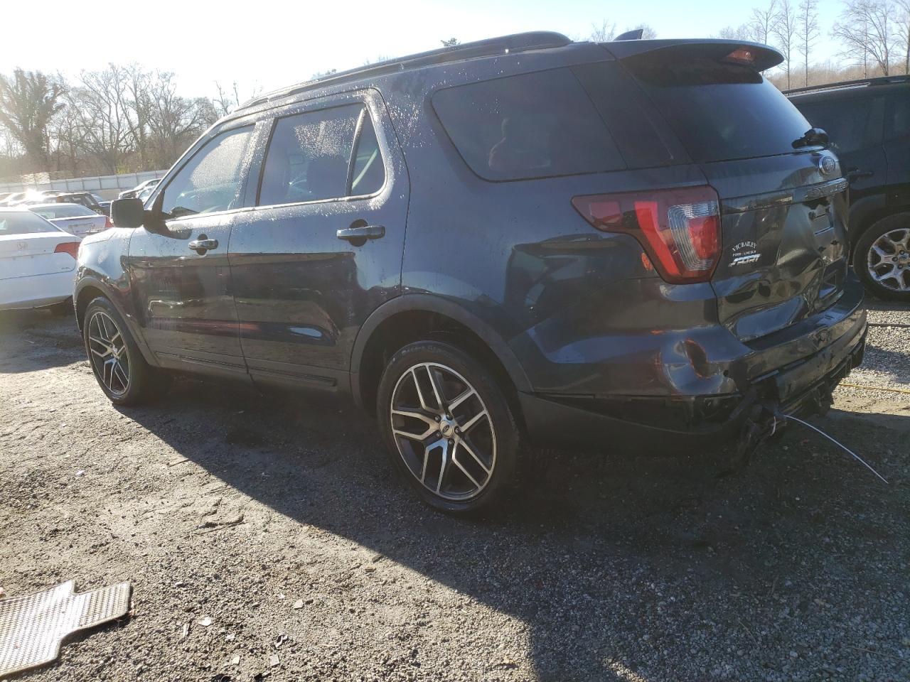 2017 FORD EXPLORER S - Фото 2