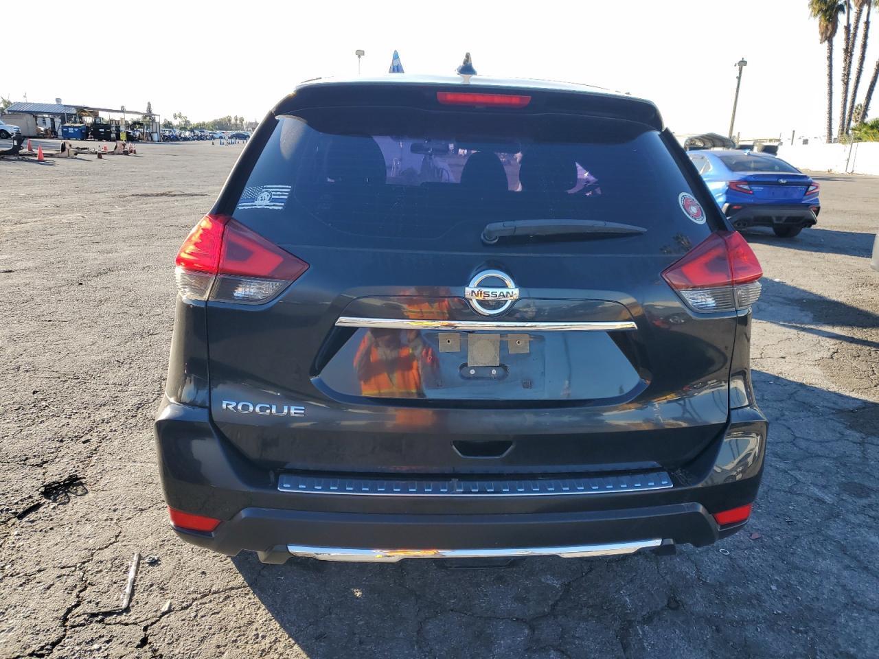 2017 NISSAN ROGUE S - Image 6