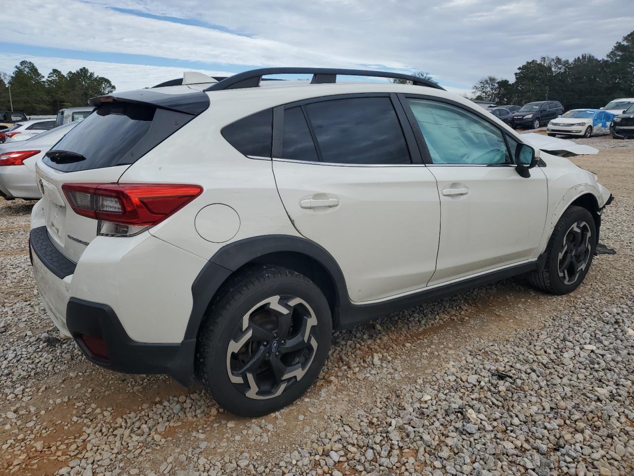 2021 SUBARU CROSSTREK - Фото 3
