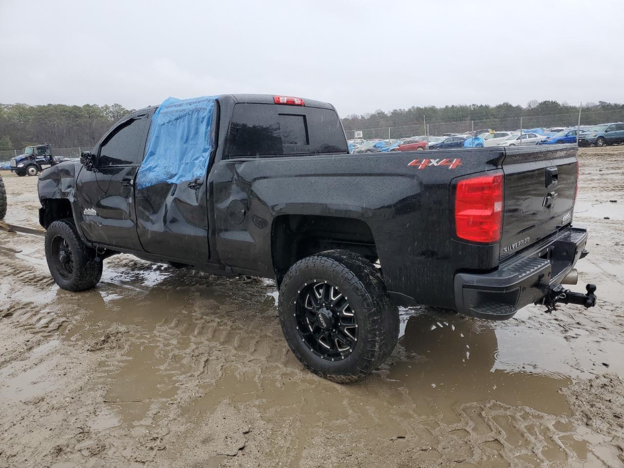 2019 CHEVROLET SILVERADO - Image 2