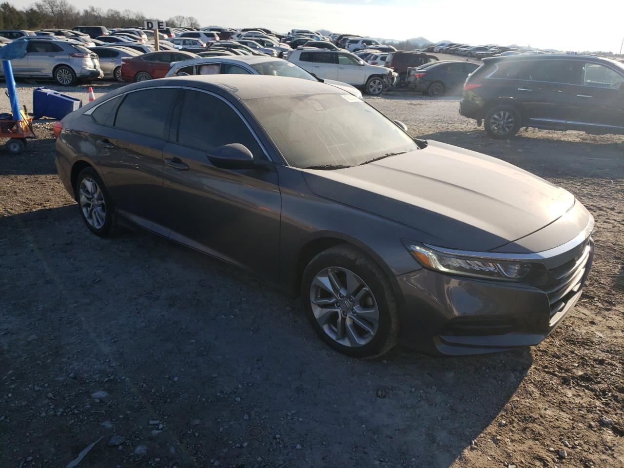 2018 HONDA ACCORD LX - Image 4