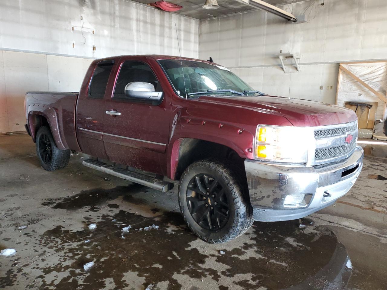 2013 CHEVROLET SILVERADO - Image 4
