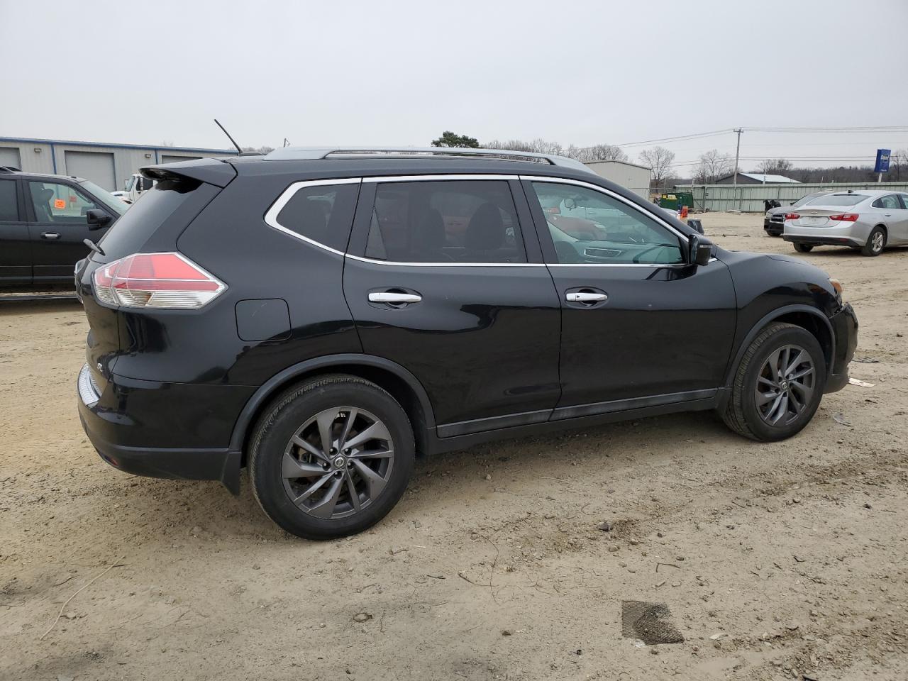 2016 NISSAN ROGUE S - Фото 3