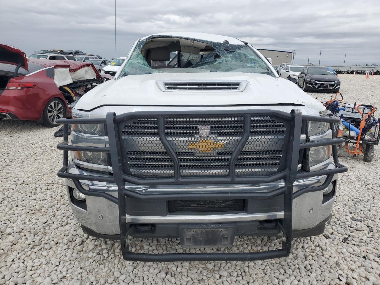 2019 CHEVROLET SILVERADO - Фото 5