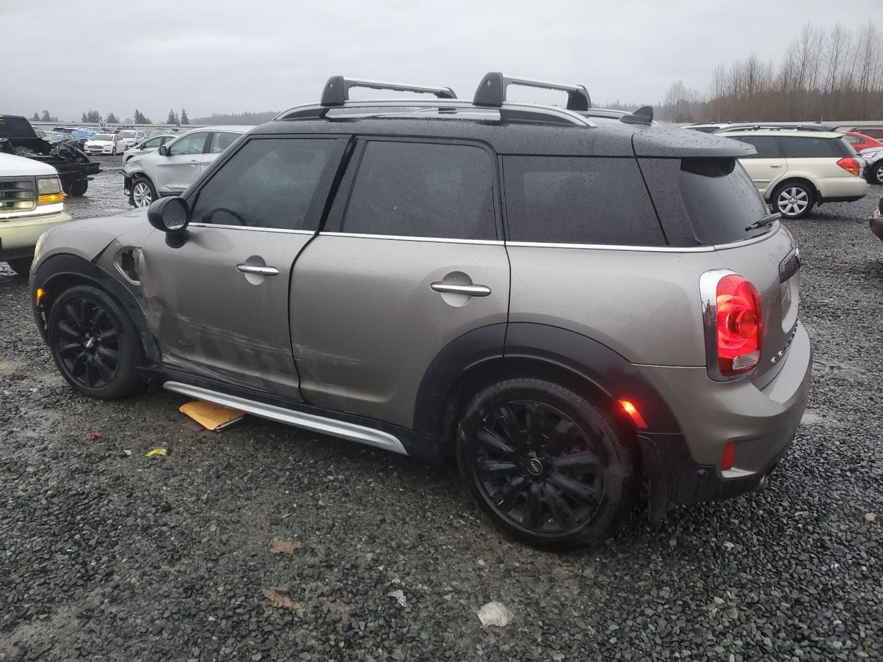 2017 MINI COOPER S C - Image 2