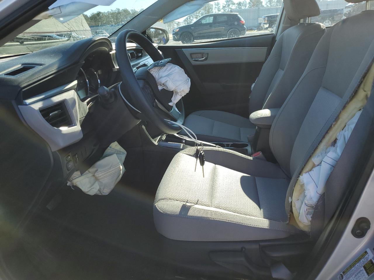 2015 TOYOTA COROLLA L - Image 7