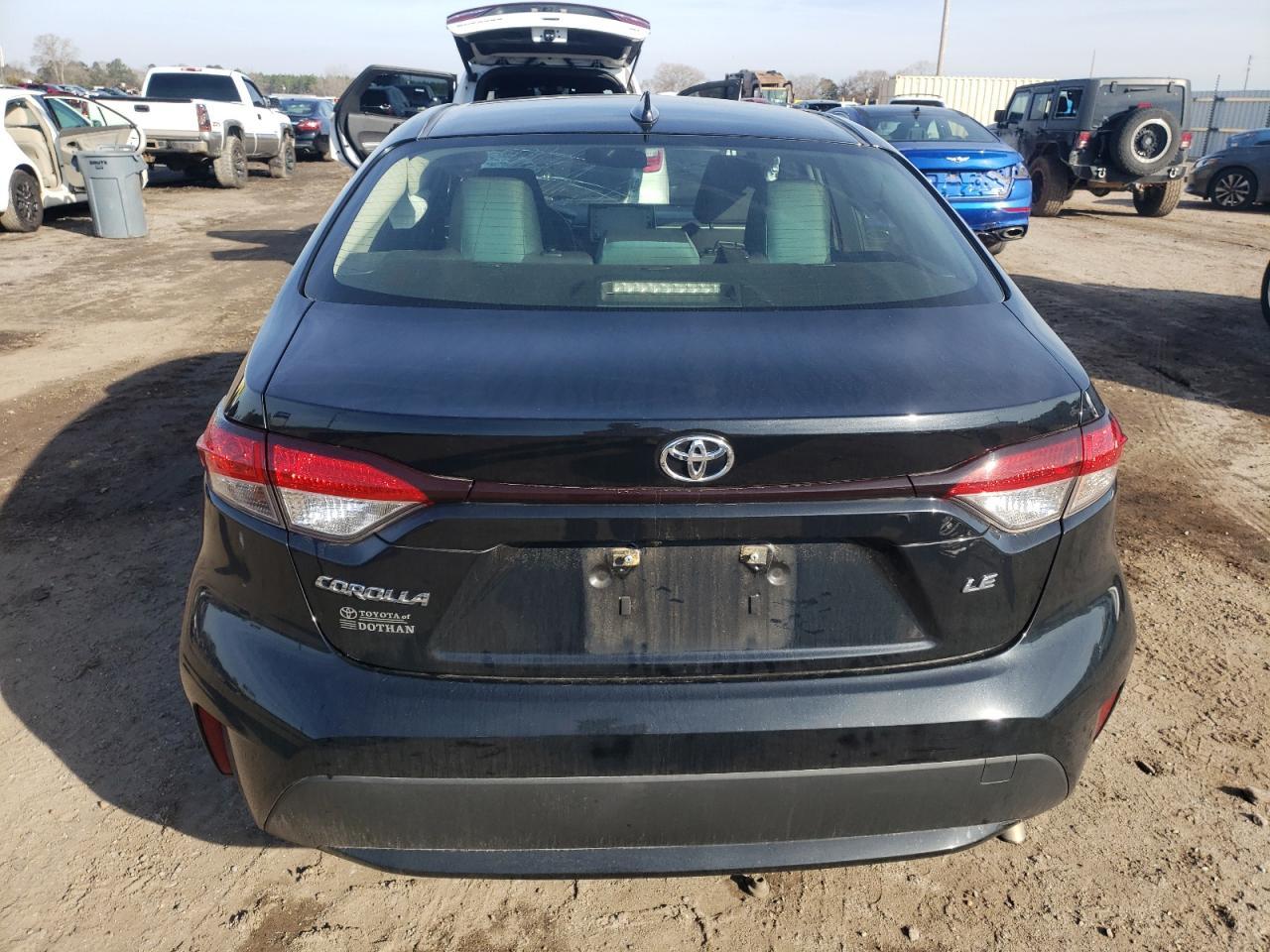2022 TOYOTA COROLLA LE - Фото 6