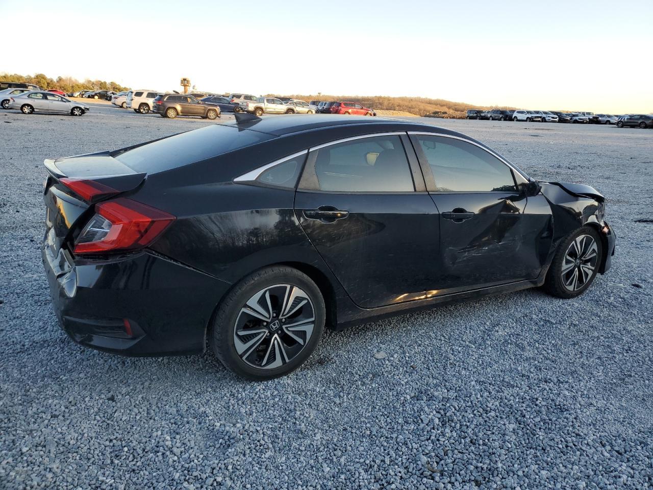 2018 HONDA CIVIC EX - Фото 3