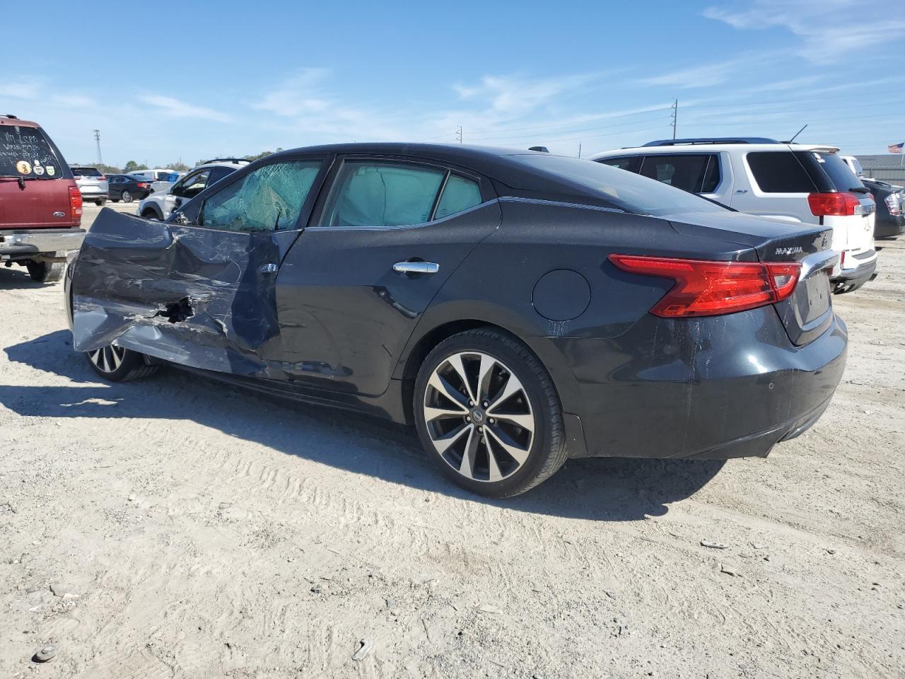 2017 NISSAN MAXIMA 3.5 - Image 2