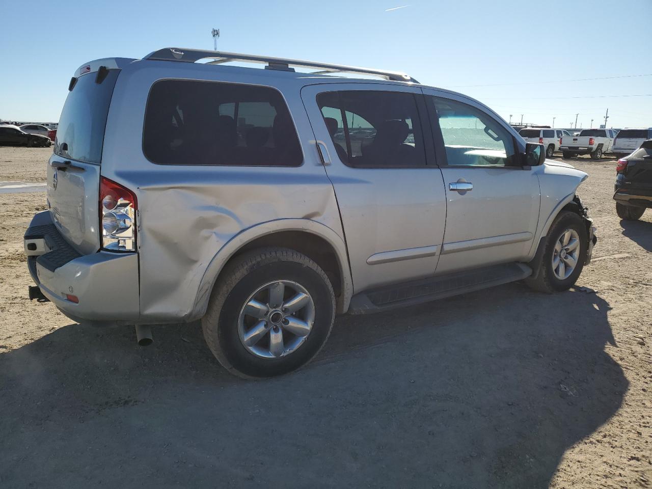 2015 NISSAN ARMADA SV - Image 3